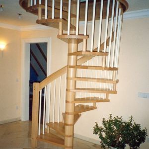 Treppen und Treppengelände aus Holz