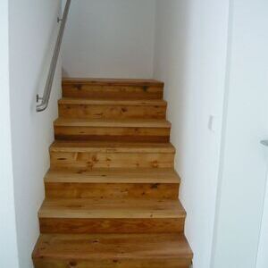 Treppen und Treppengelände aus Holz