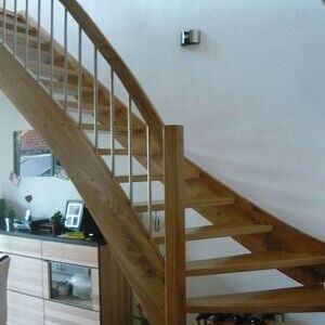 Treppen und Treppengelände aus Holz